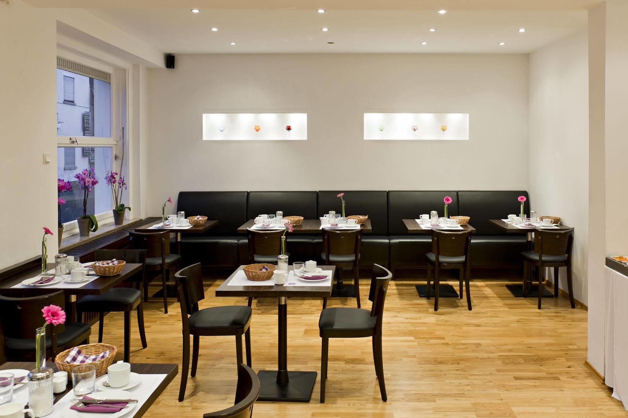 Burgblickhotel Bernkastel-Kues Ngoại thất bức ảnh
